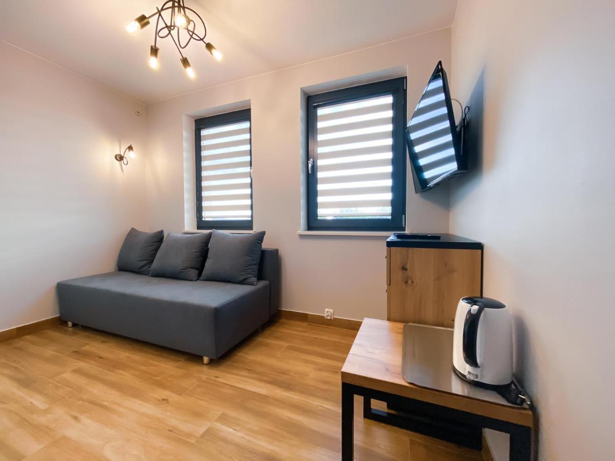 Pod Czworka Otel Rewa Dış mekan fotoğraf