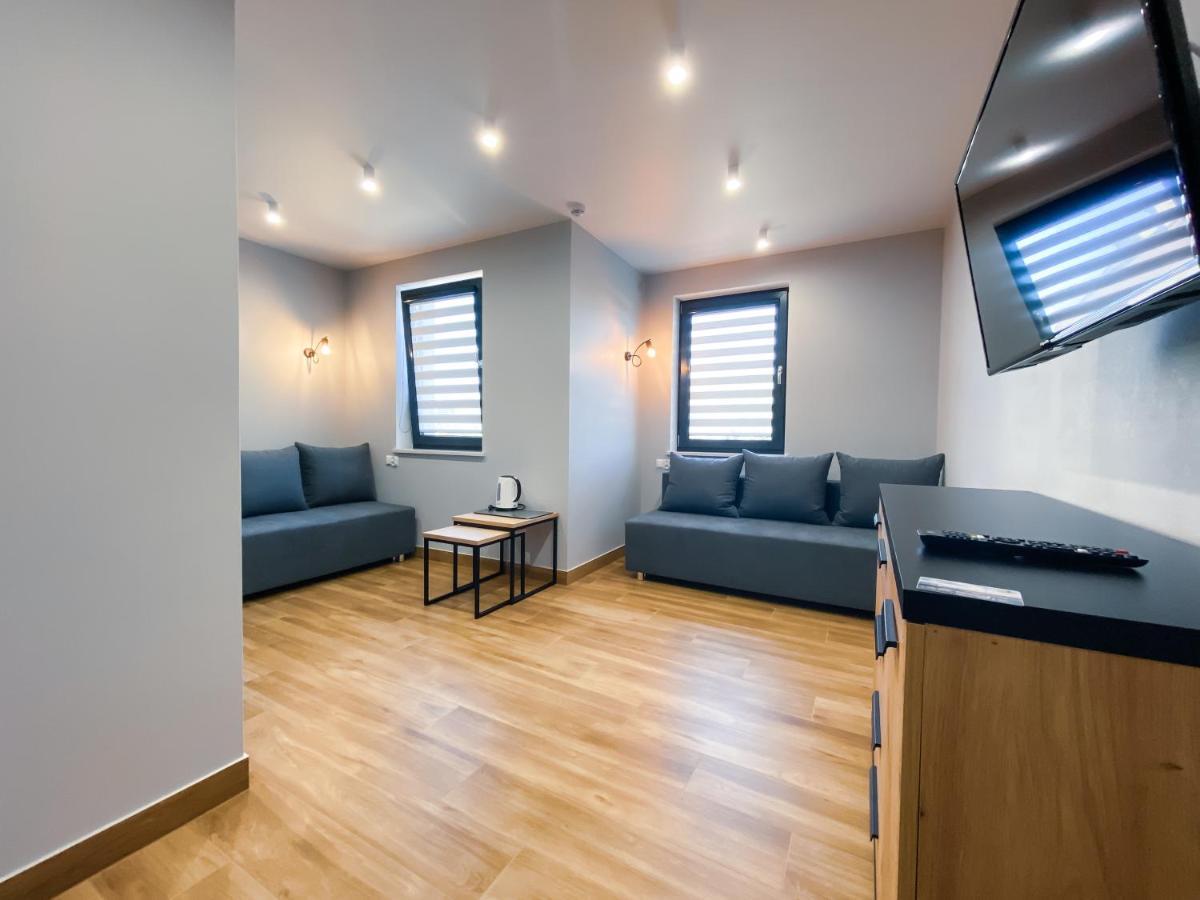 Pod Czworka Otel Rewa Dış mekan fotoğraf