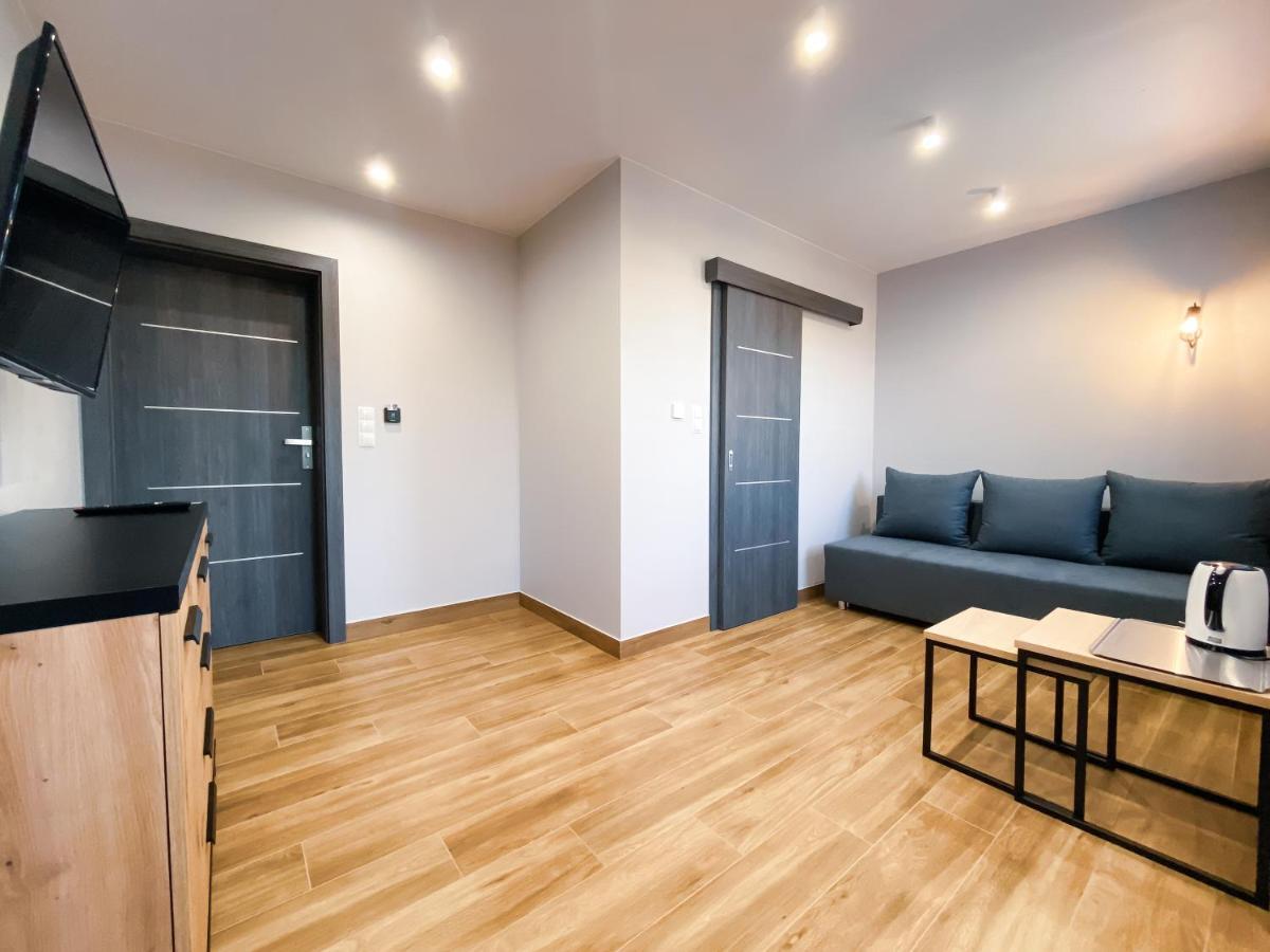 Pod Czworka Otel Rewa Dış mekan fotoğraf